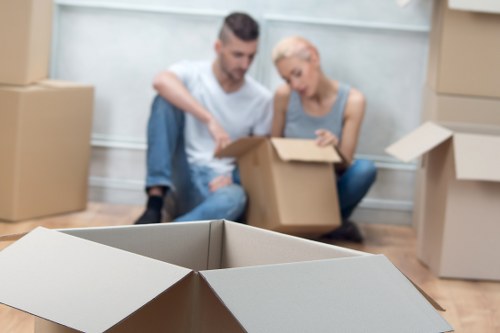 Removal truck hire suited to narrow Hampstead streets and residential moves
