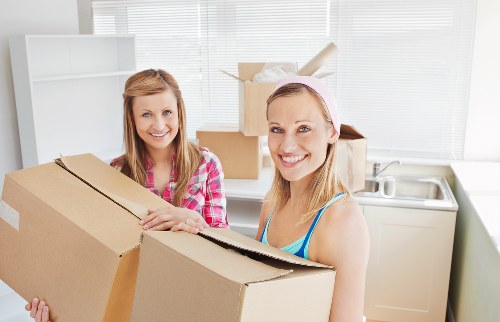 Moving day checklist and removal van preparation in Hampstead